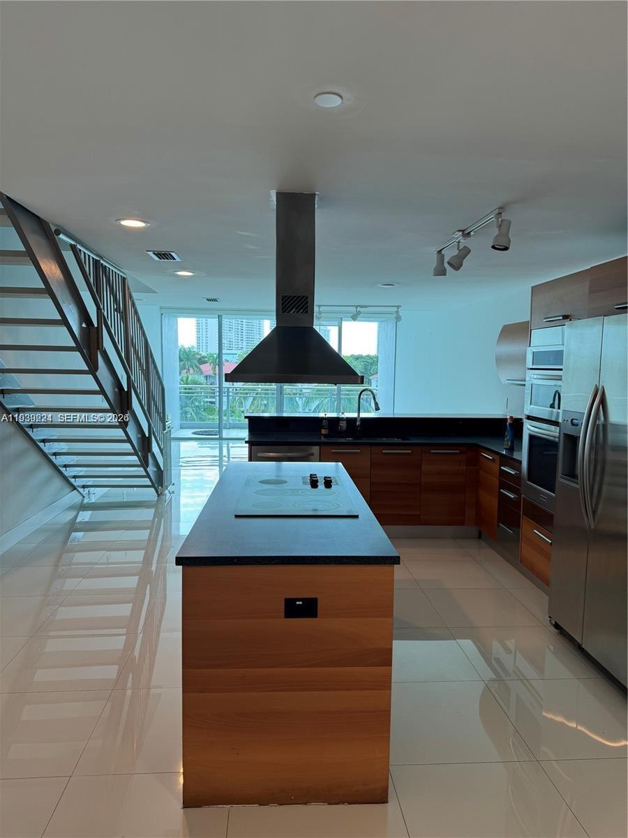 2950 NE 188 ST #344, Aventura FL 33180