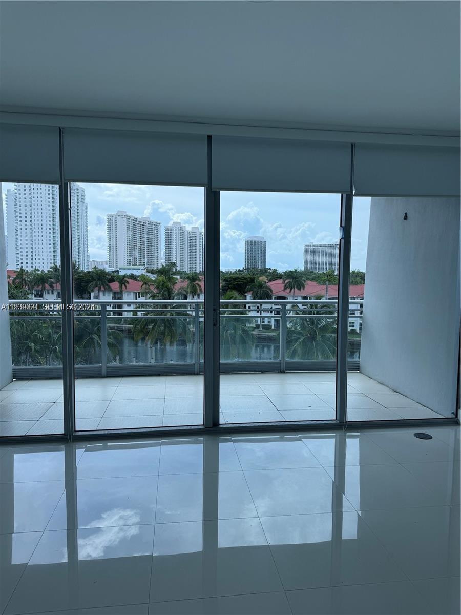 2950 NE 188 ST #344, Aventura FL 33180
