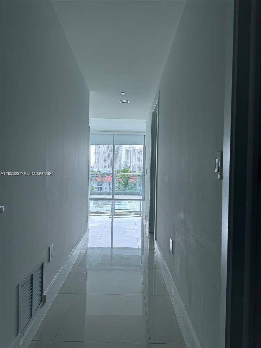 2950 NE 188 ST #344, Aventura FL 33180