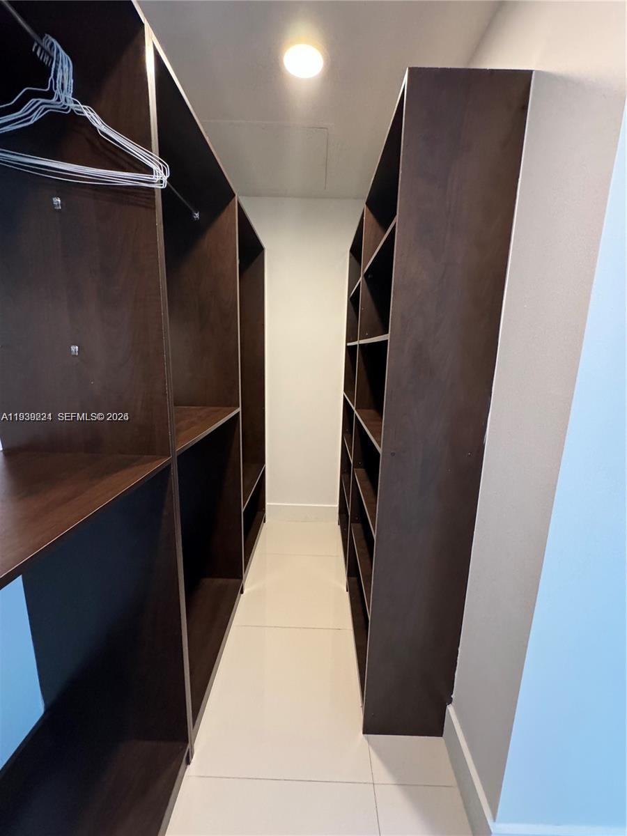 2950 NE 188 ST #344, Aventura FL 33180