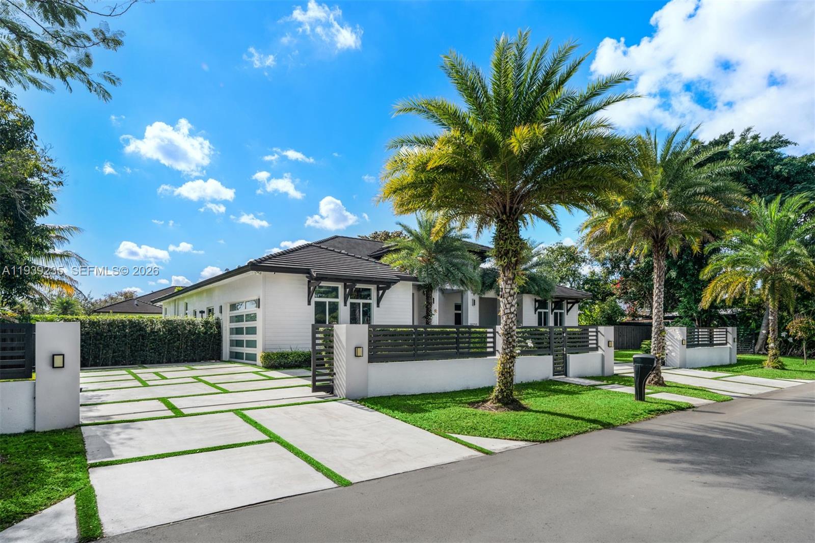 10250 SW 135th St, Miami FL 33176