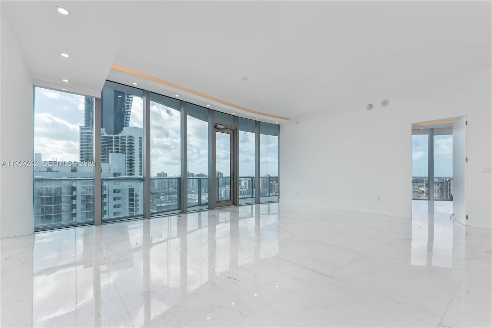 17475 Collins Ave #2003, Sunny Isles Beach FL 33160