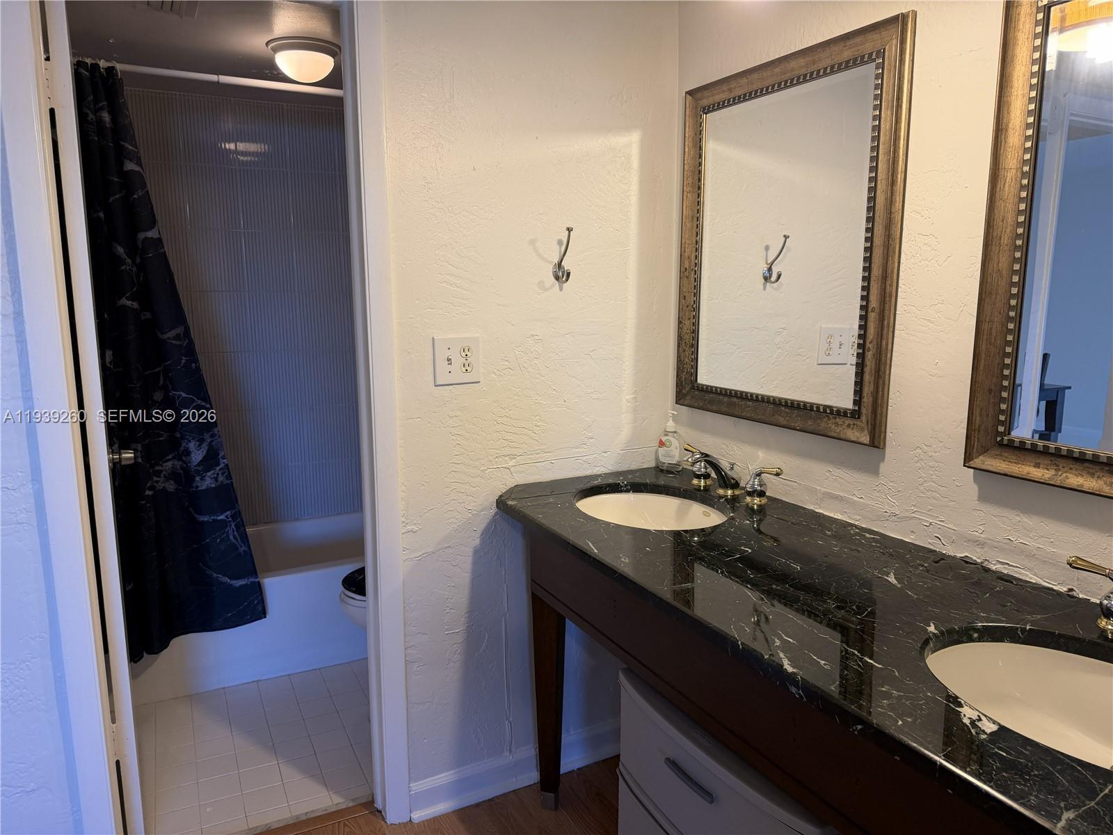 1205 Mariposa Ave #413, Coral Gables FL 33146
