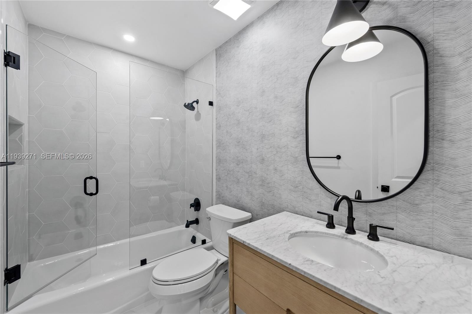 1420 Campamento Ave, Coral Gables FL 33156
