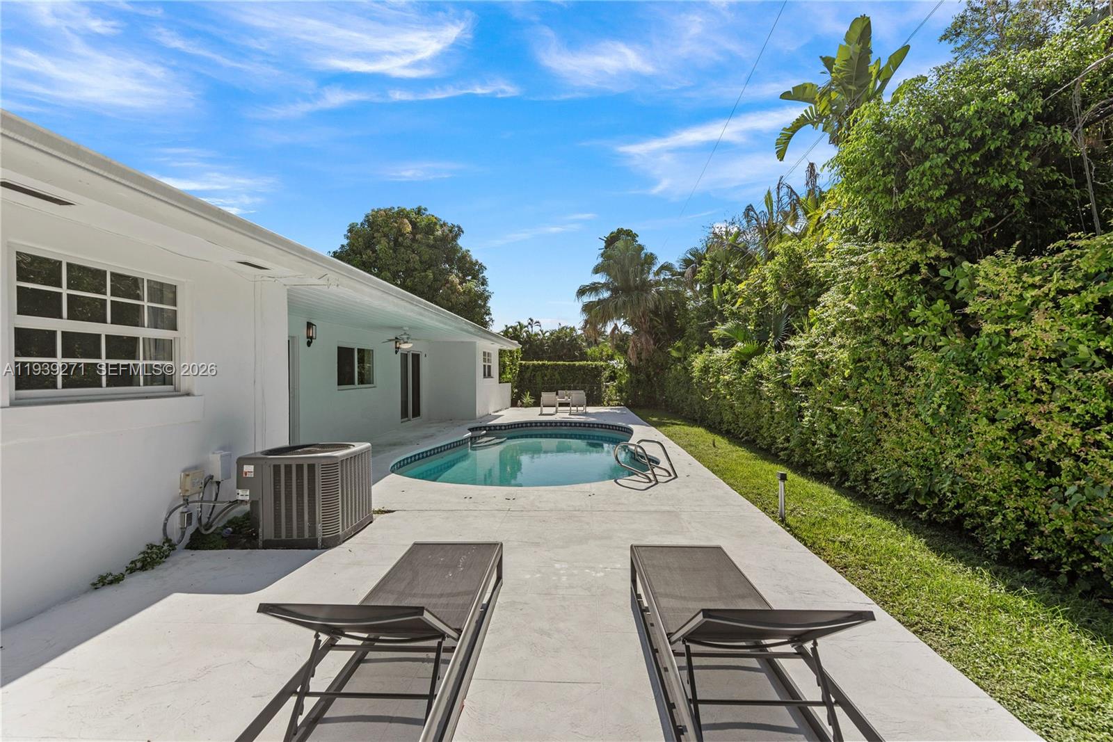 1420 Campamento Ave, Coral Gables FL 33156