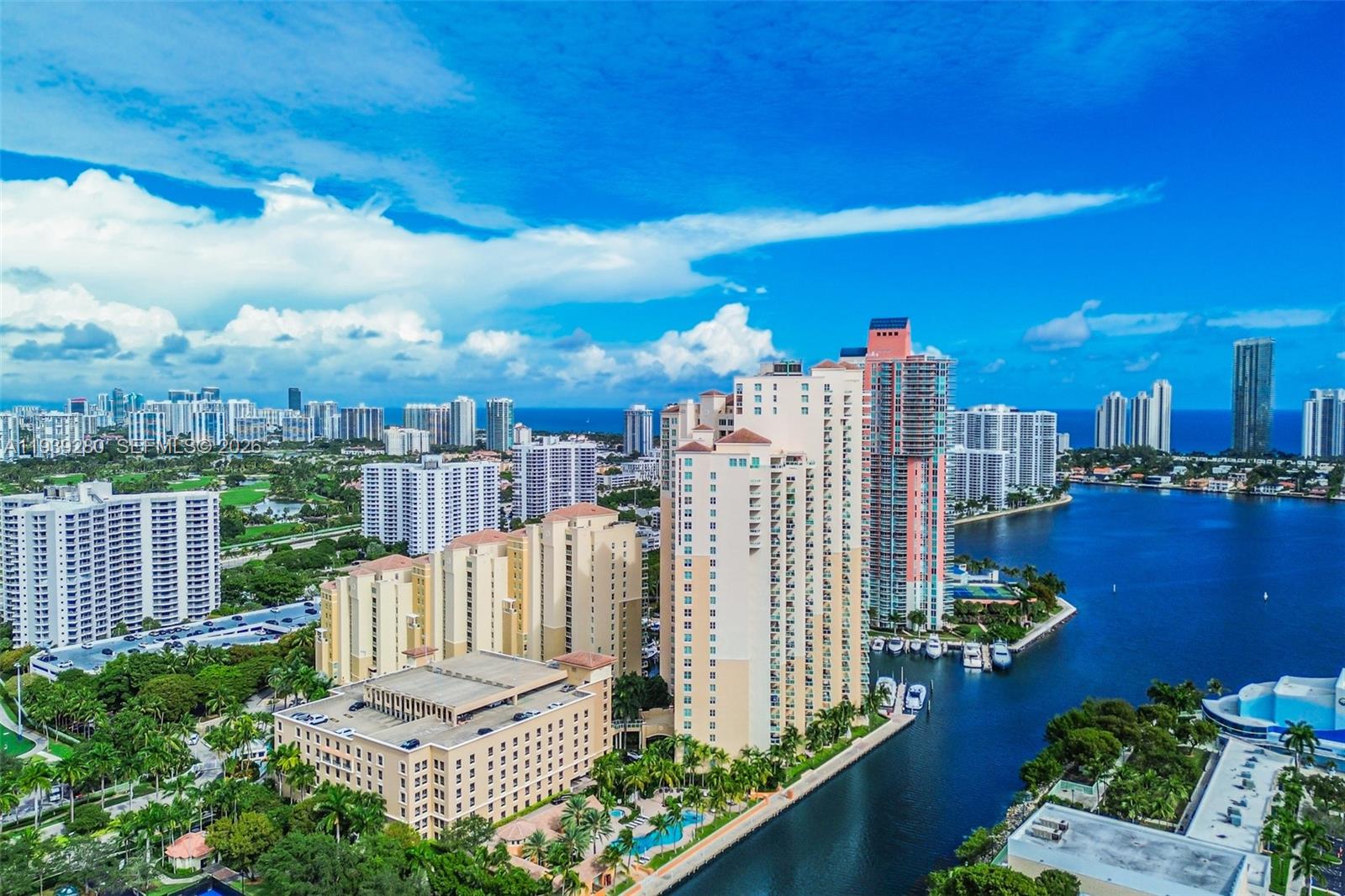 3330 NE 190th St #216, Aventura FL 33180