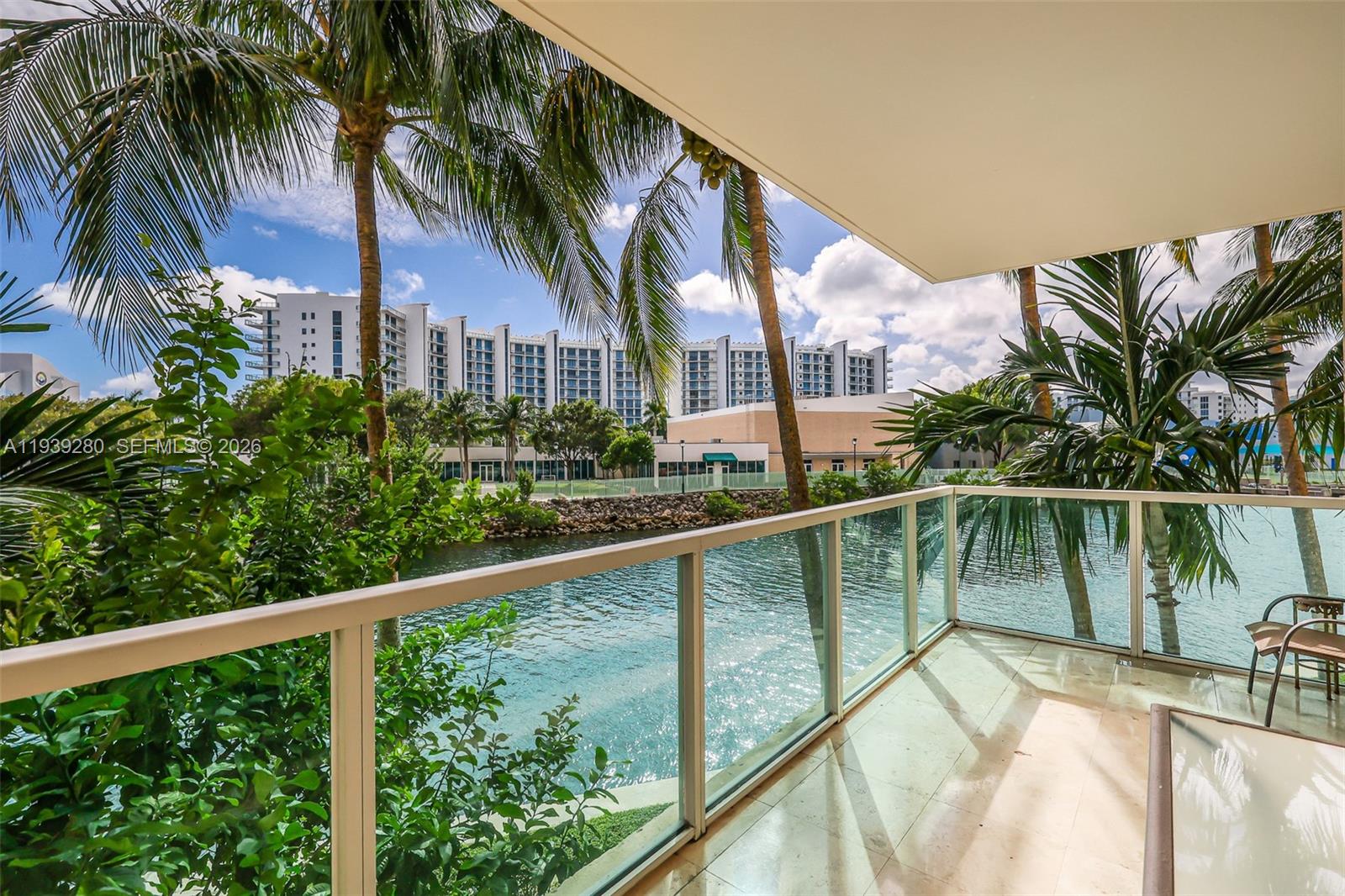3330 NE 190th St #216, Aventura FL 33180