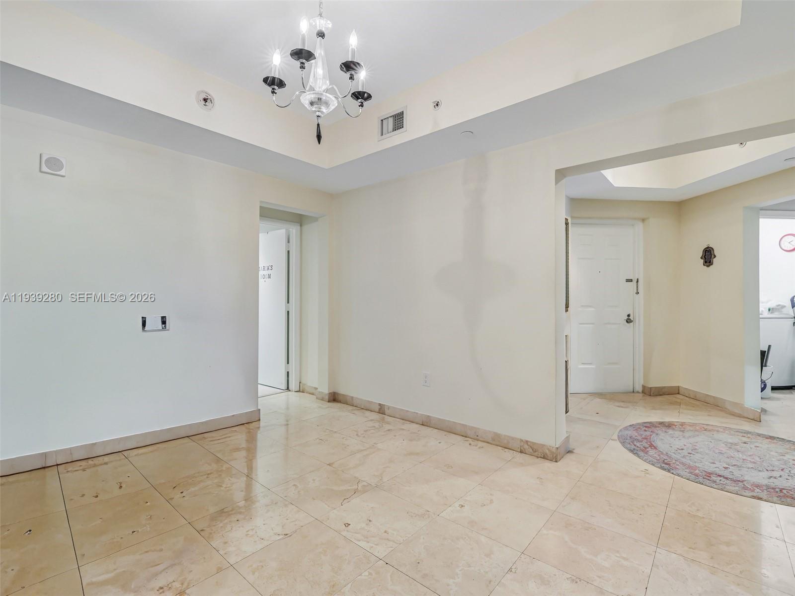 3330 NE 190th St #216, Aventura FL 33180