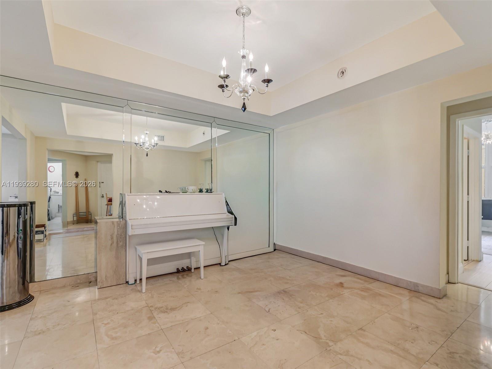 3330 NE 190th St #216, Aventura FL 33180
