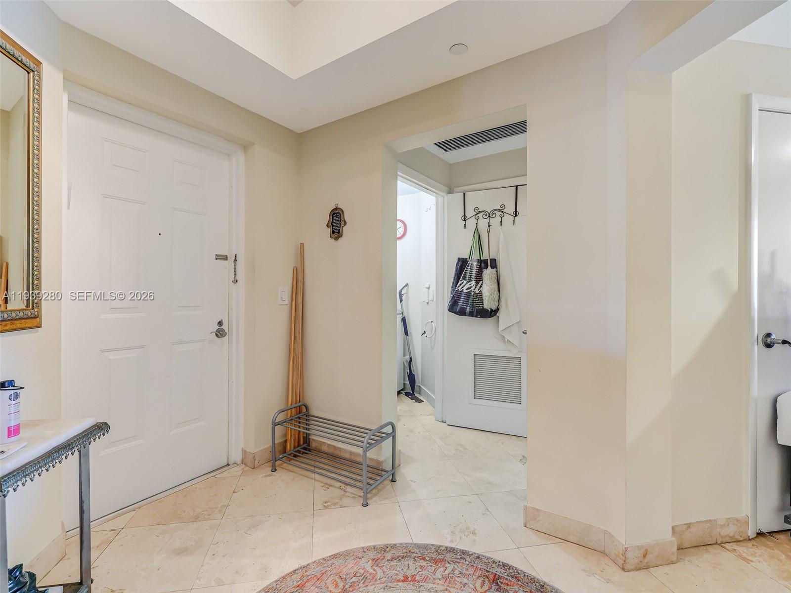 3330 NE 190th St #216, Aventura FL 33180