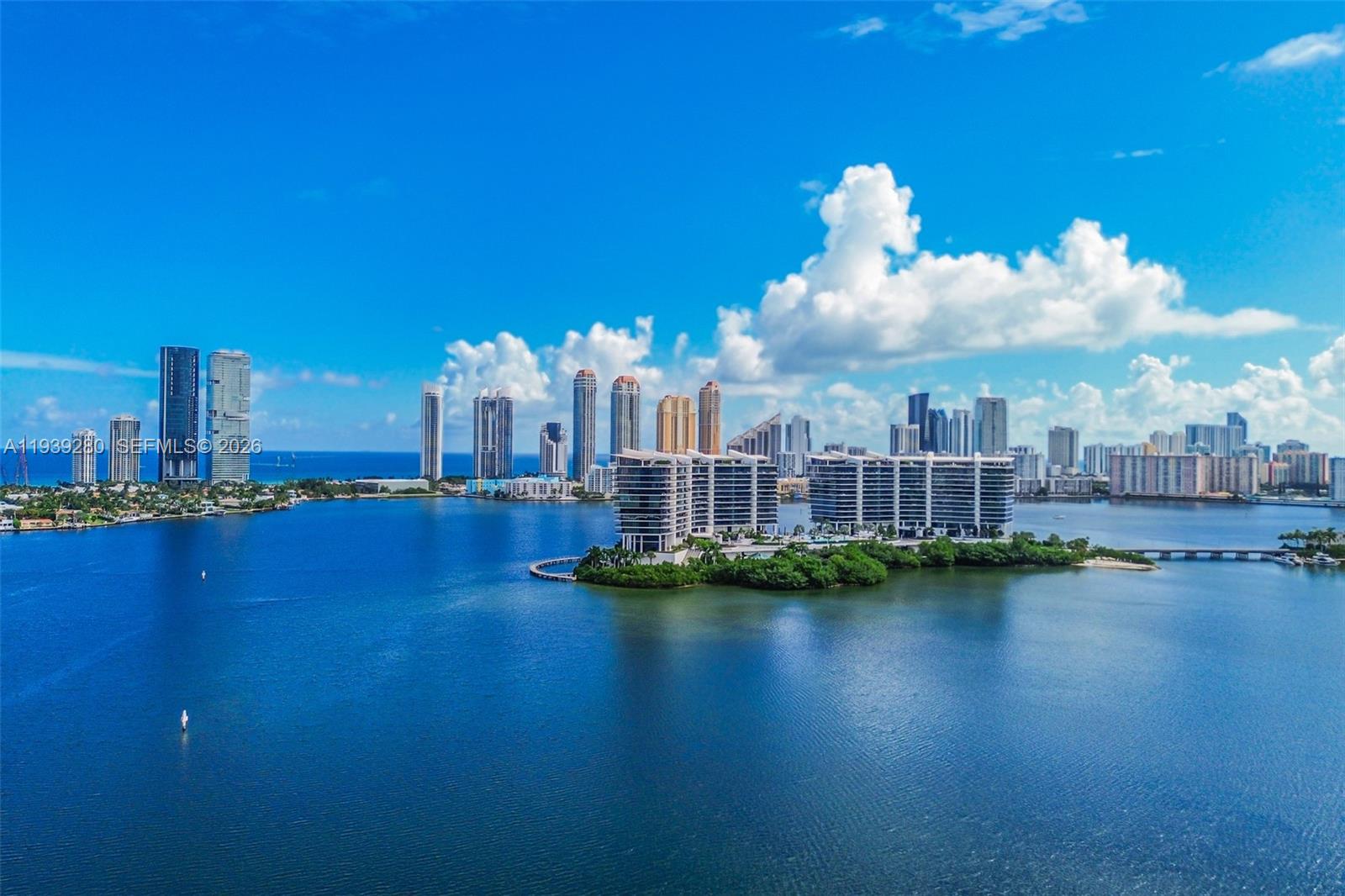 3330 NE 190th St #216, Aventura FL 33180