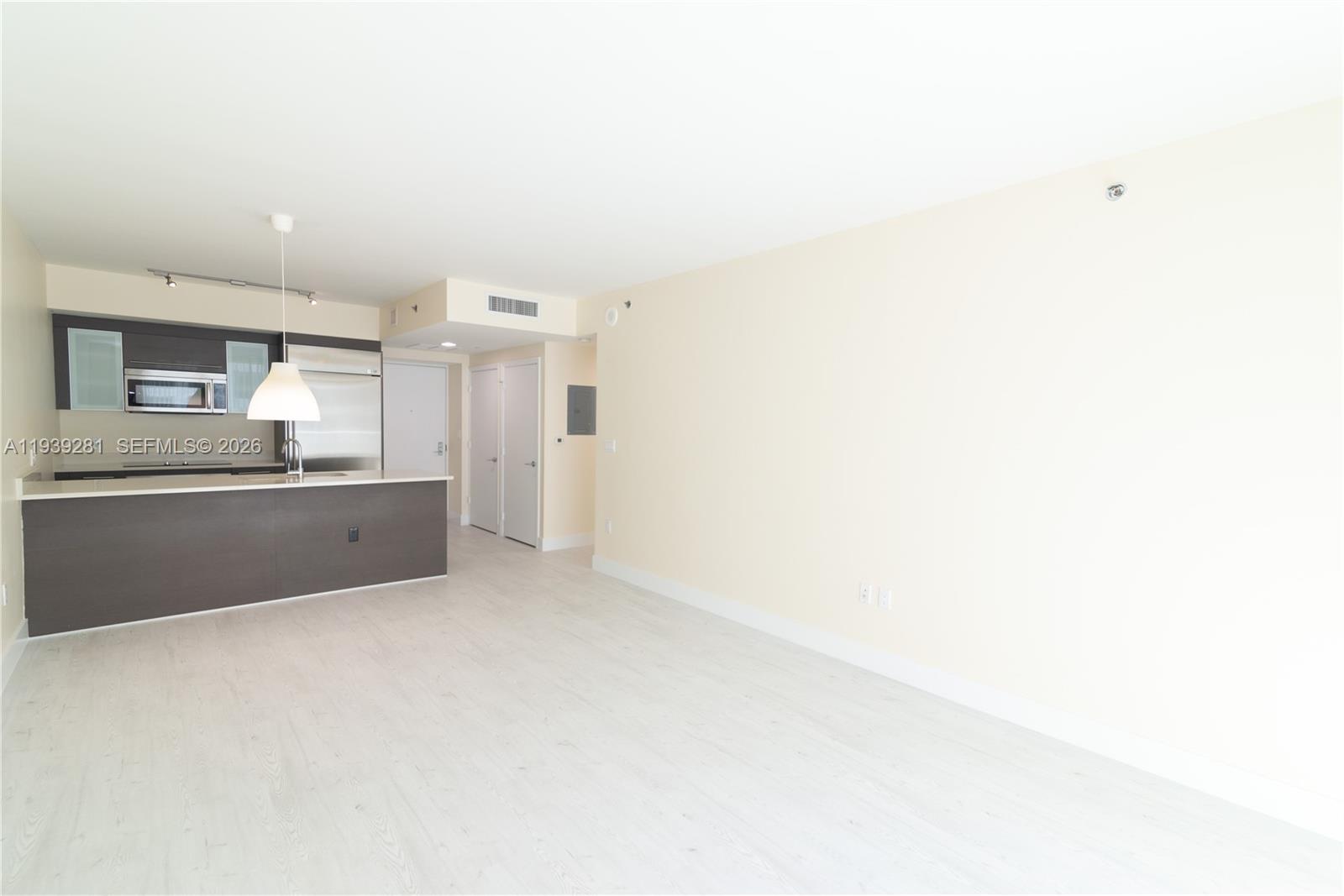 500 Brickell Ave #3908, Miami FL 33131