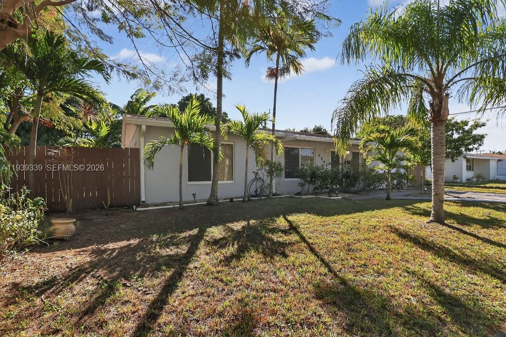9900 SW 164th Ter, Miami FL 33157
