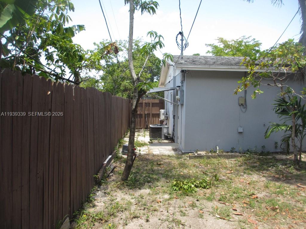 9900 SW 164th Ter, Miami FL 33157