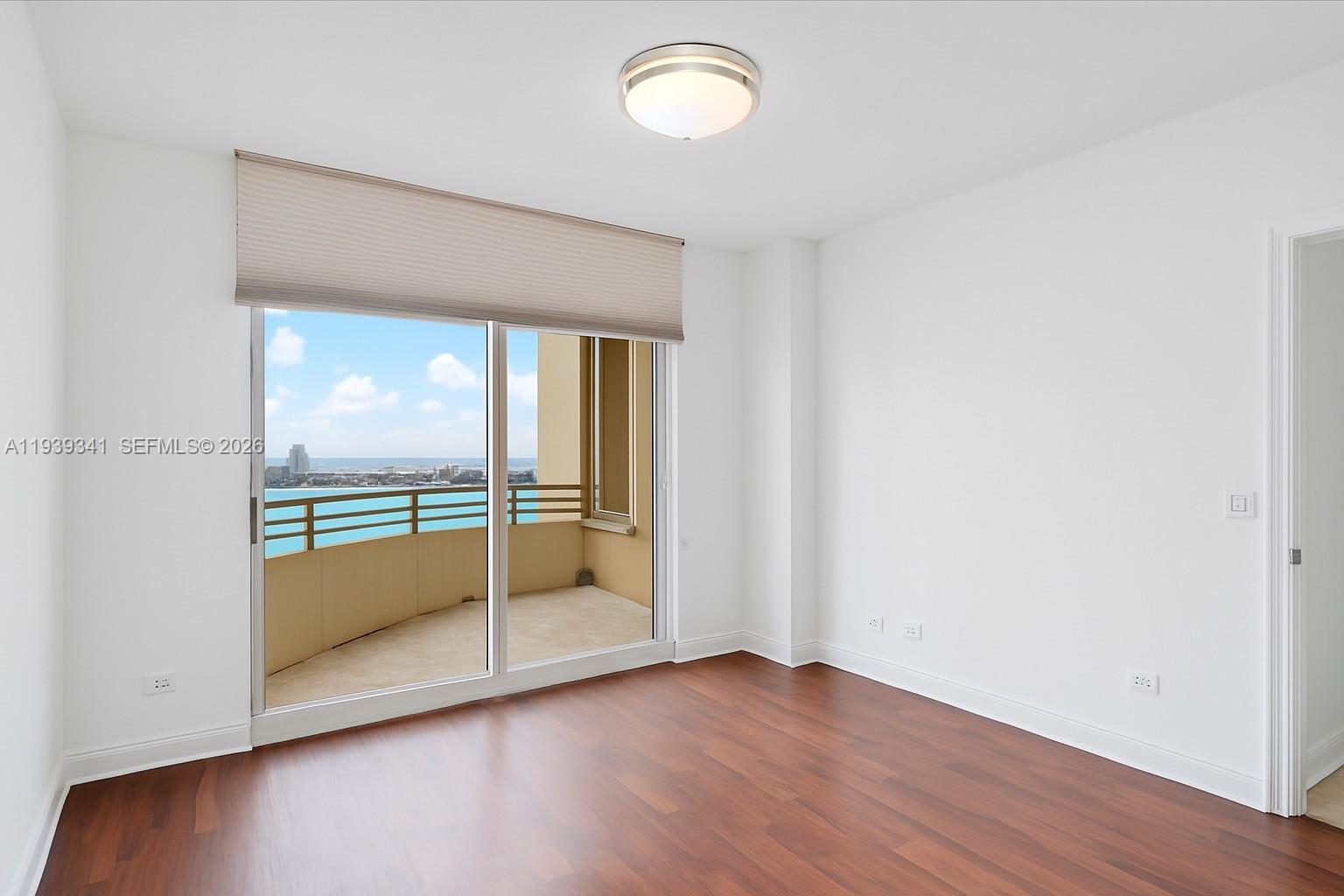 888 Brickell Key #2510, Miami FL 33131