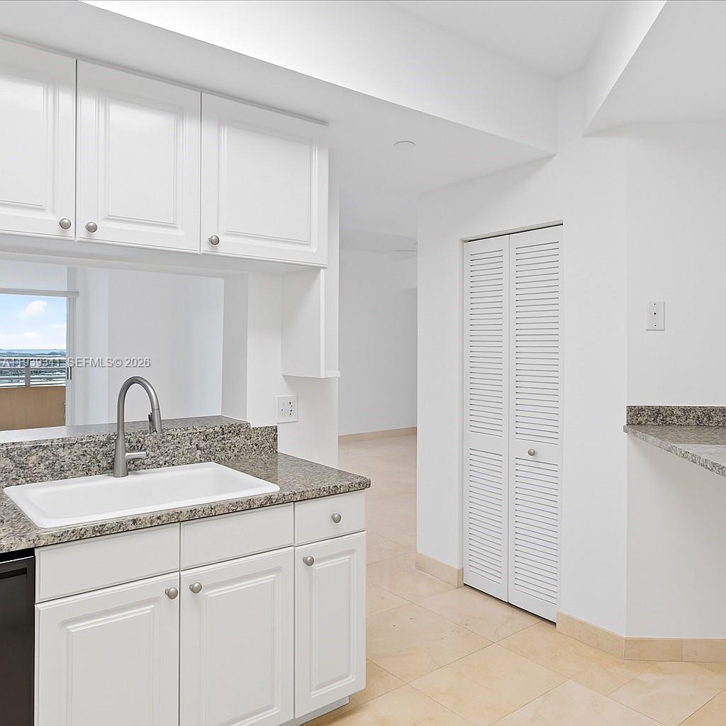 888 Brickell Key #2510, Miami FL 33131