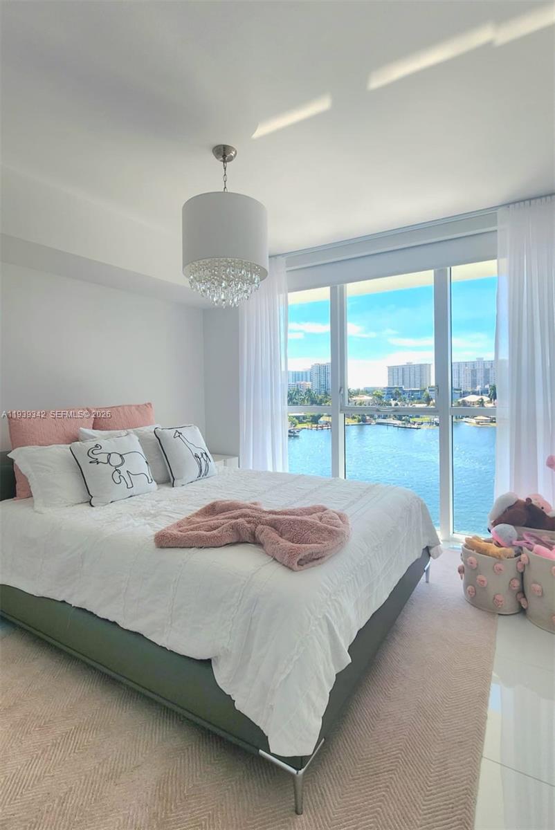 400 Sunny Isles Blvd #515, Sunny Isles Beach FL 33160