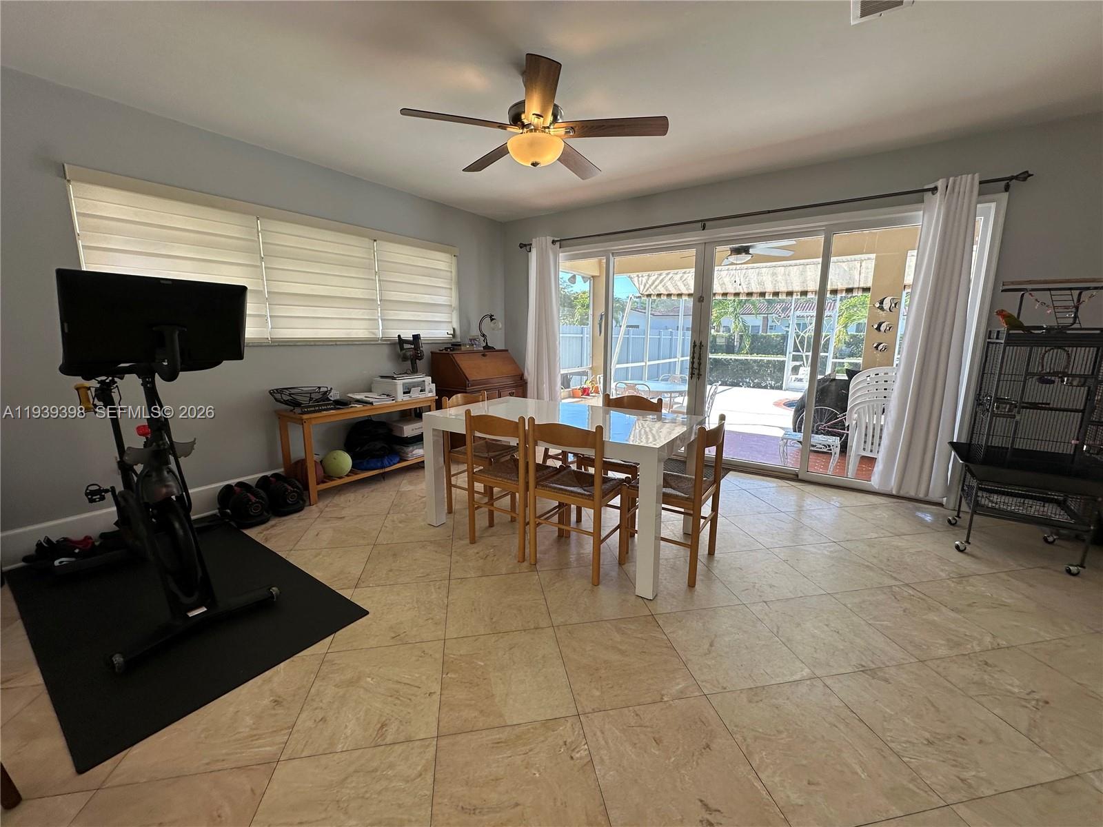 120 Pocatella St #120, Miami Springs FL 33166
