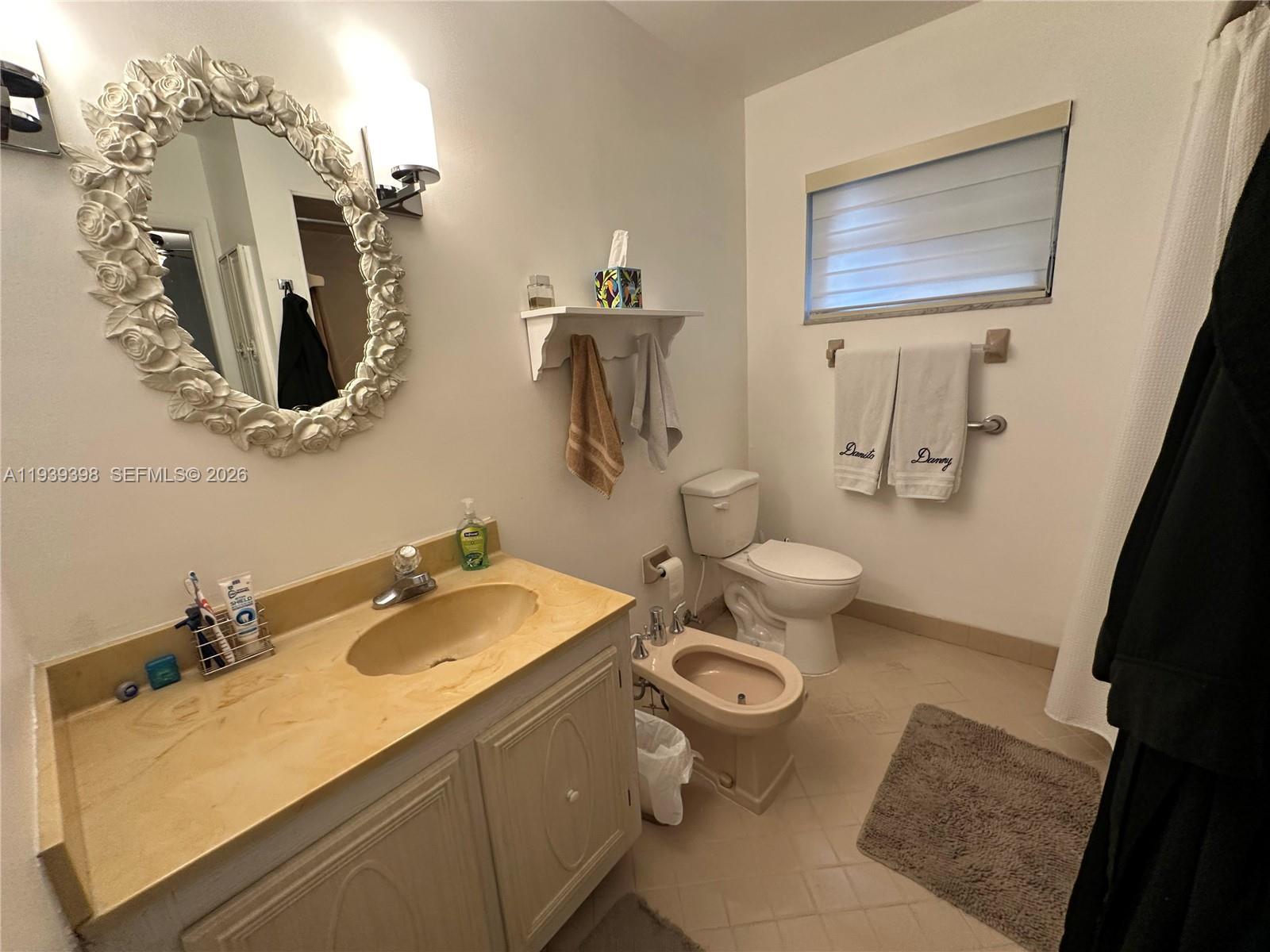 120 Pocatella St #120, Miami Springs FL 33166