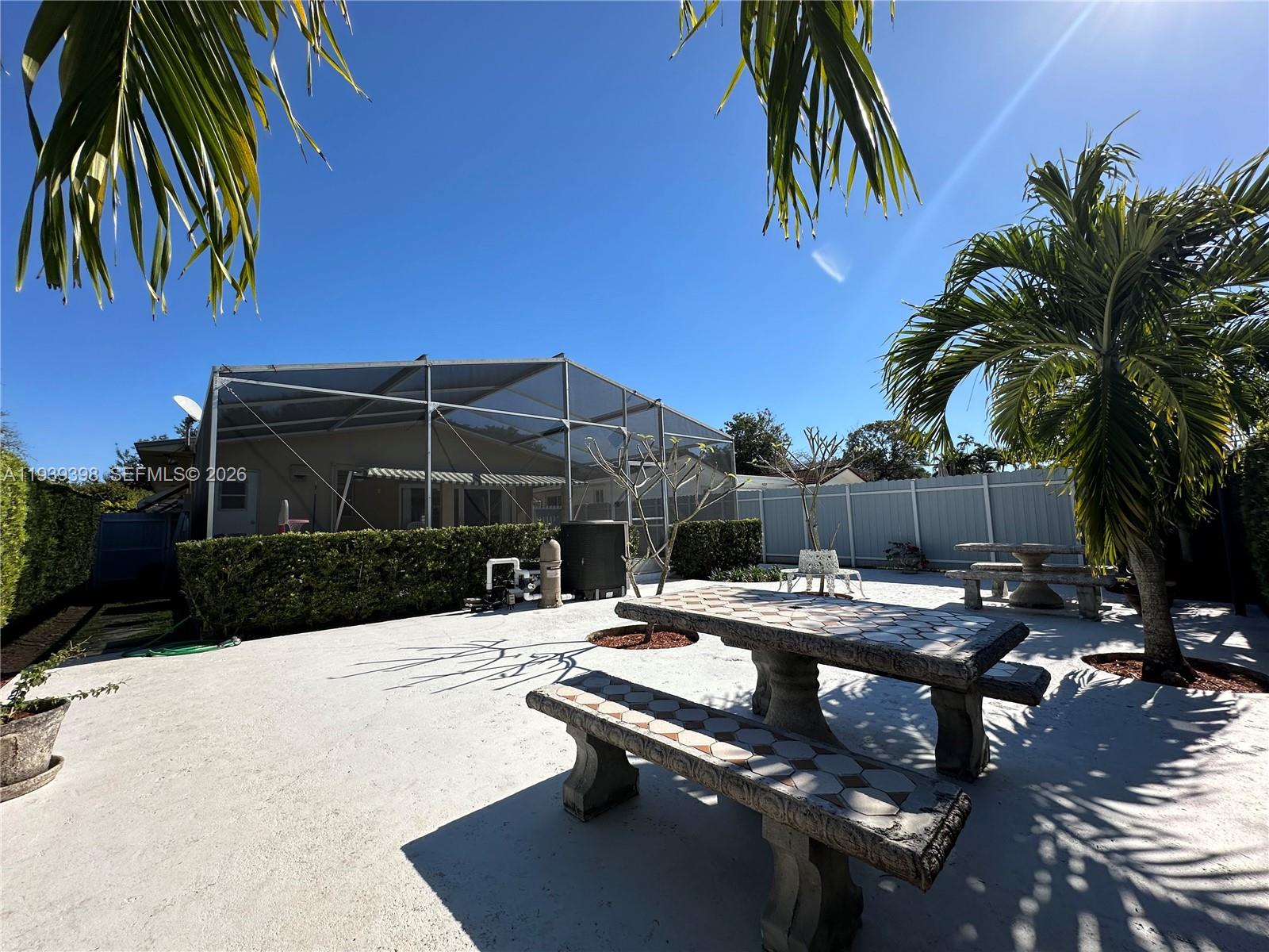 120 Pocatella St #120, Miami Springs FL 33166