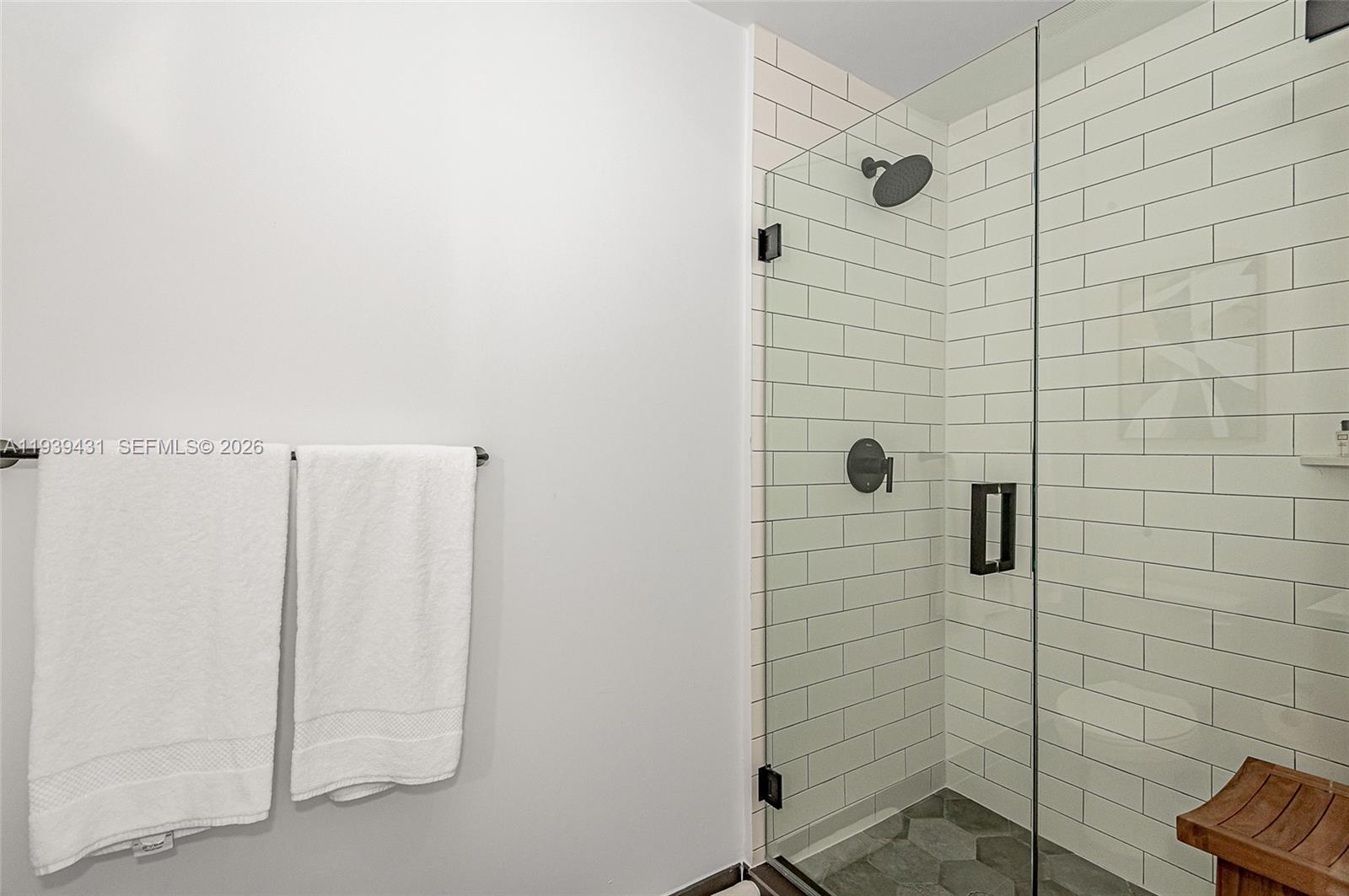 398 NE 5th St #4512, Miami FL 33132