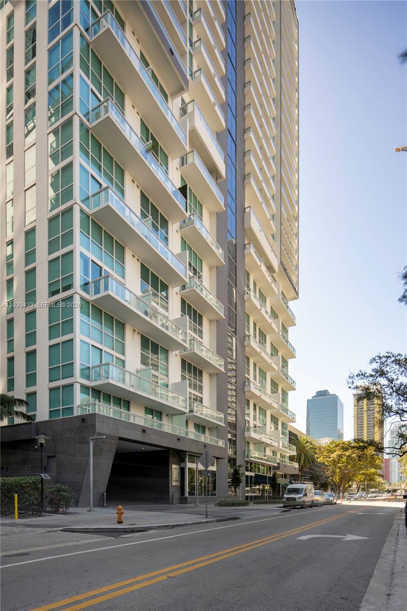 1080 Brickell Ave #1702, Miami FL 33131