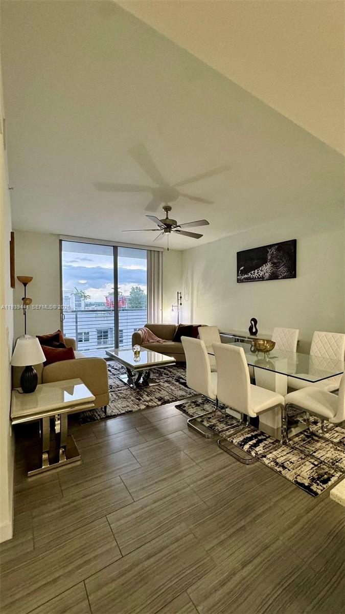 1776 Polk St #1405, Hollywood FL 33020