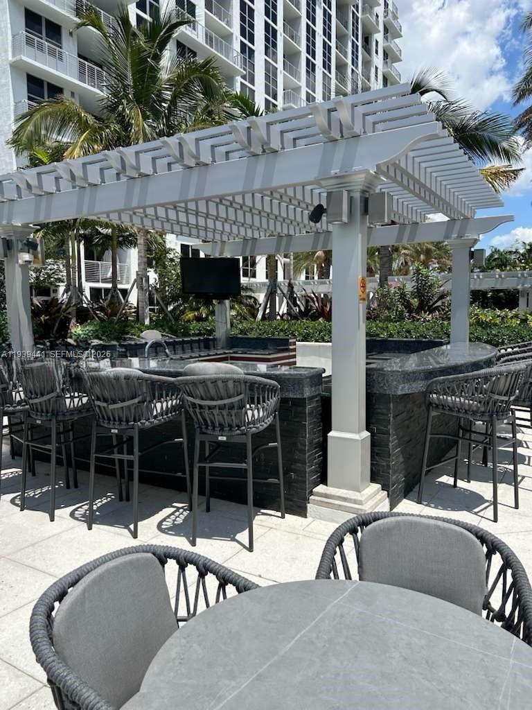 1776 Polk St #1405, Hollywood FL 33020