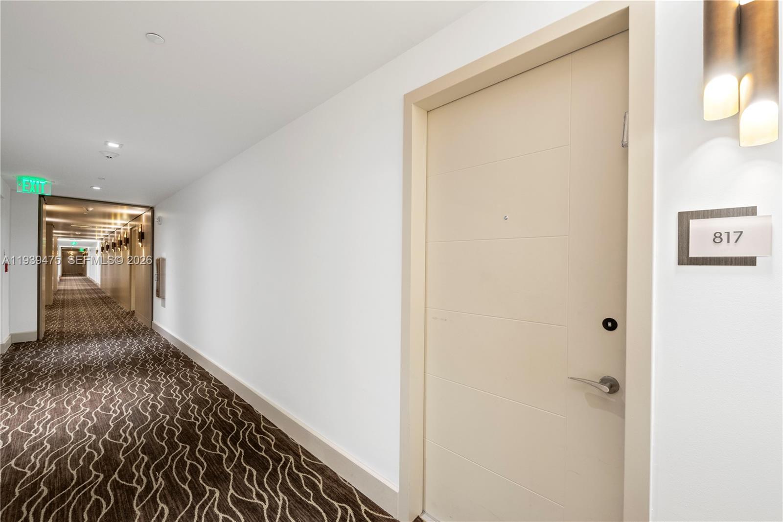 2960 NE 207th St #817, Aventura FL 33180