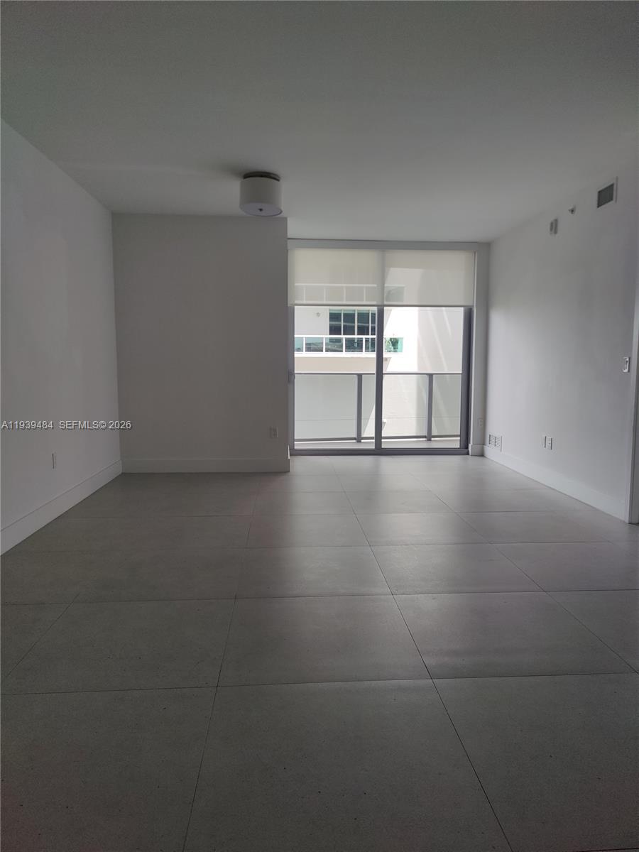 488 NE 18th St #403, Miami FL 33132