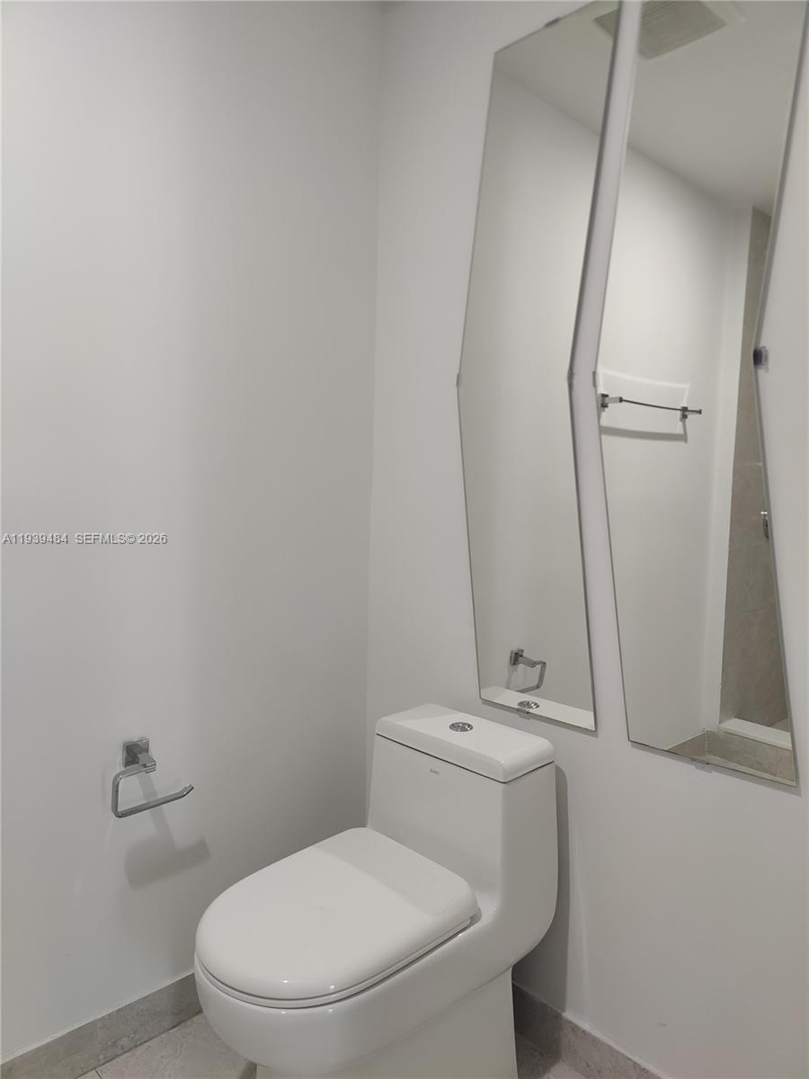 488 NE 18th St #403, Miami FL 33132