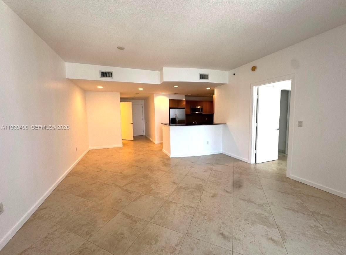1060 BRICKELL AV #2603, Miami FL 33131