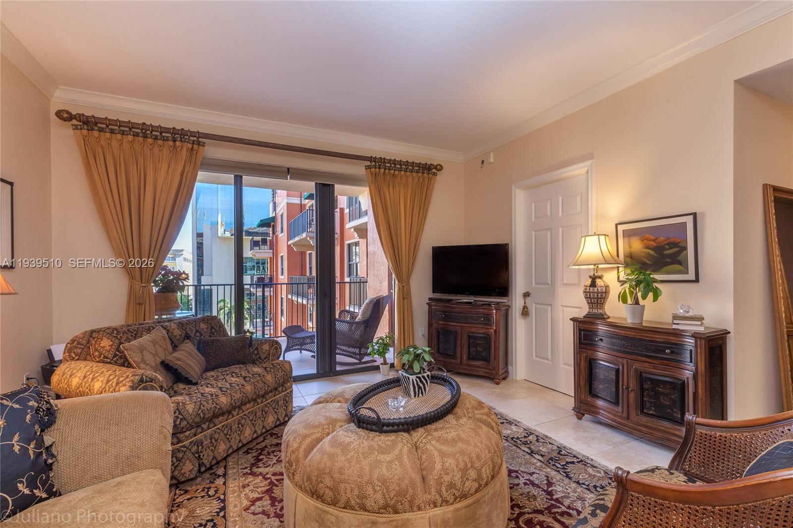 100 Andalusia Ave #609, Coral Gables FL 33134