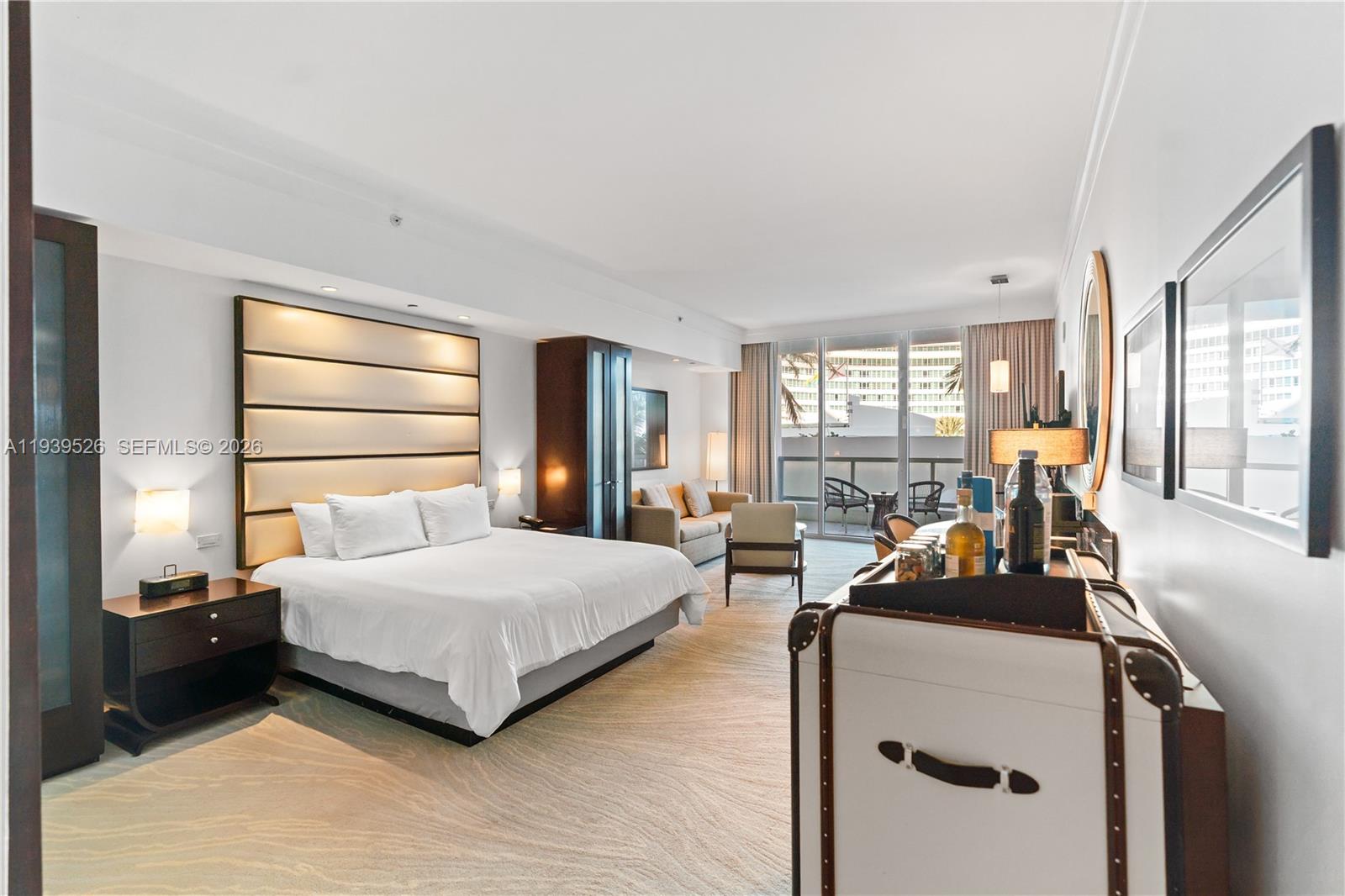 4391 Collins Ave #303, Miami Beach FL 33140