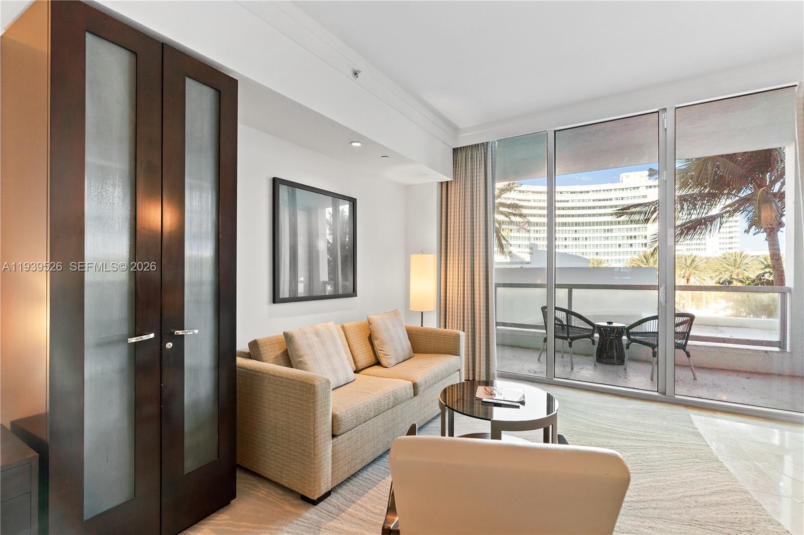 4391 Collins Ave #303, Miami Beach FL 33140