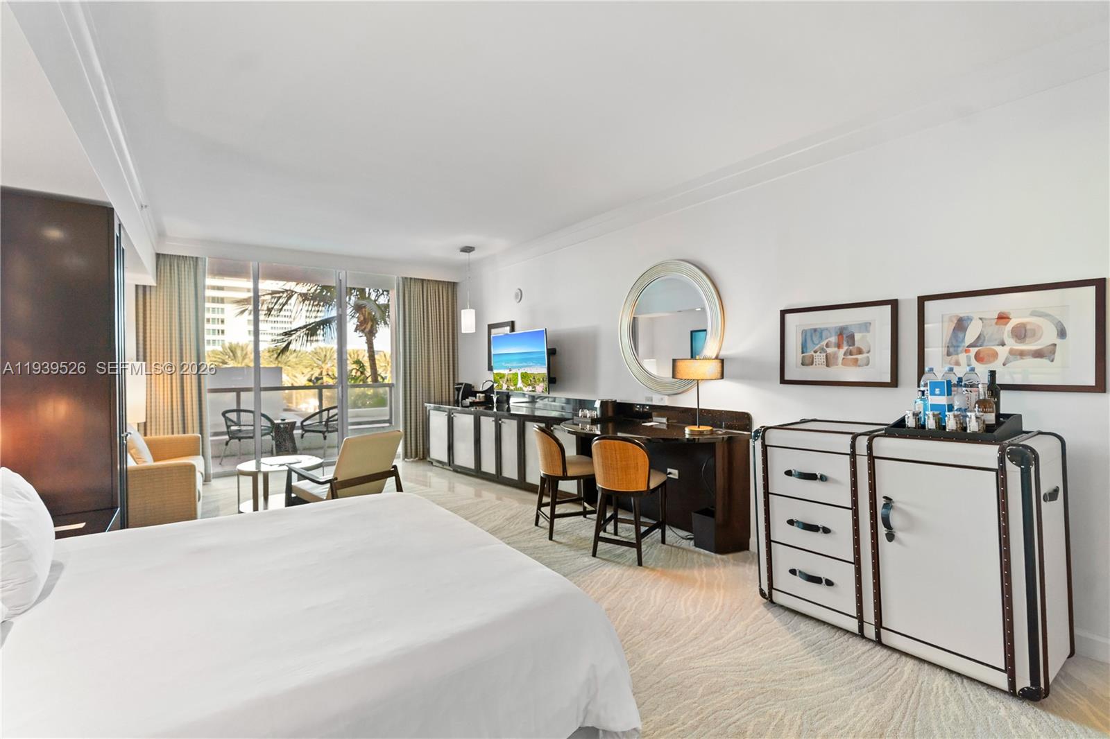 4391 Collins Ave #303, Miami Beach FL 33140