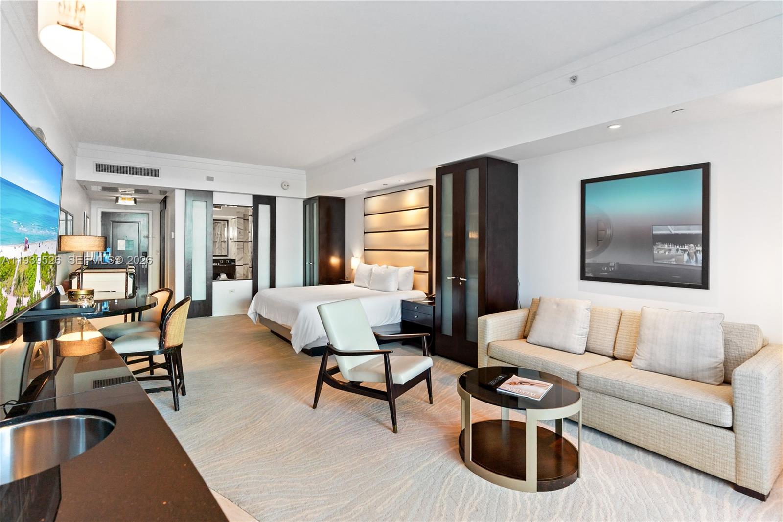 4391 Collins Ave #303, Miami Beach FL 33140