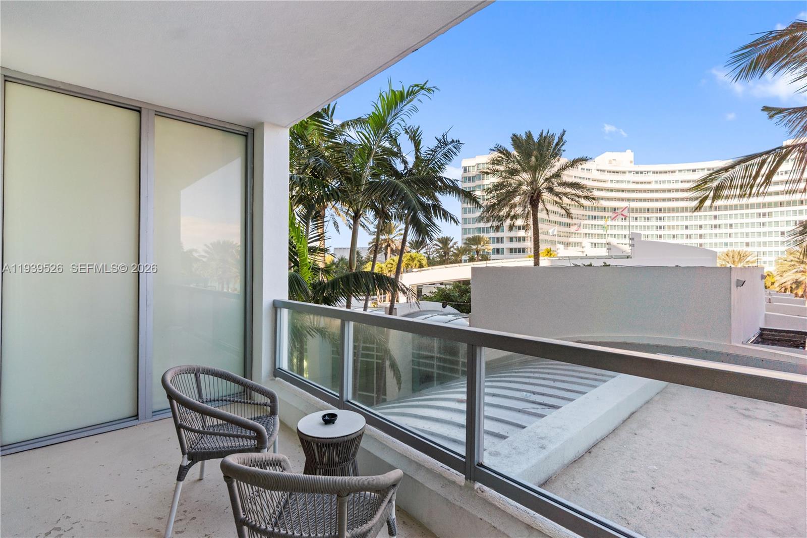 4391 Collins Ave #303, Miami Beach FL 33140