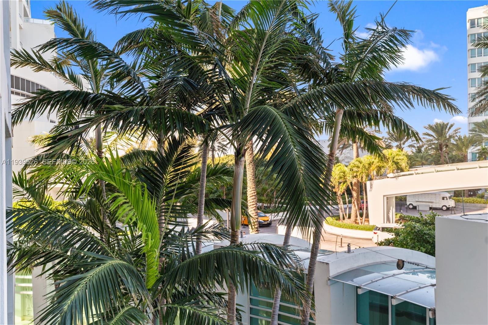 4391 Collins Ave #303, Miami Beach FL 33140