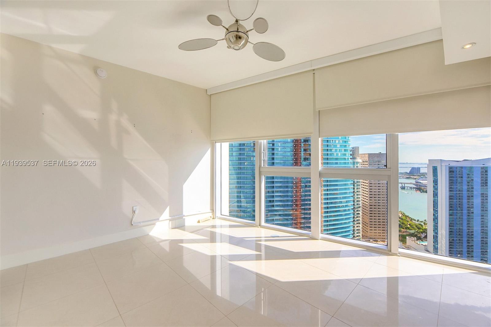 465 Brickell Ave #4301, Miami FL 33131