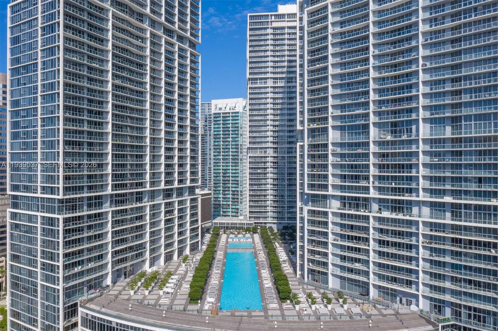 465 Brickell Ave #4301, Miami FL 33131