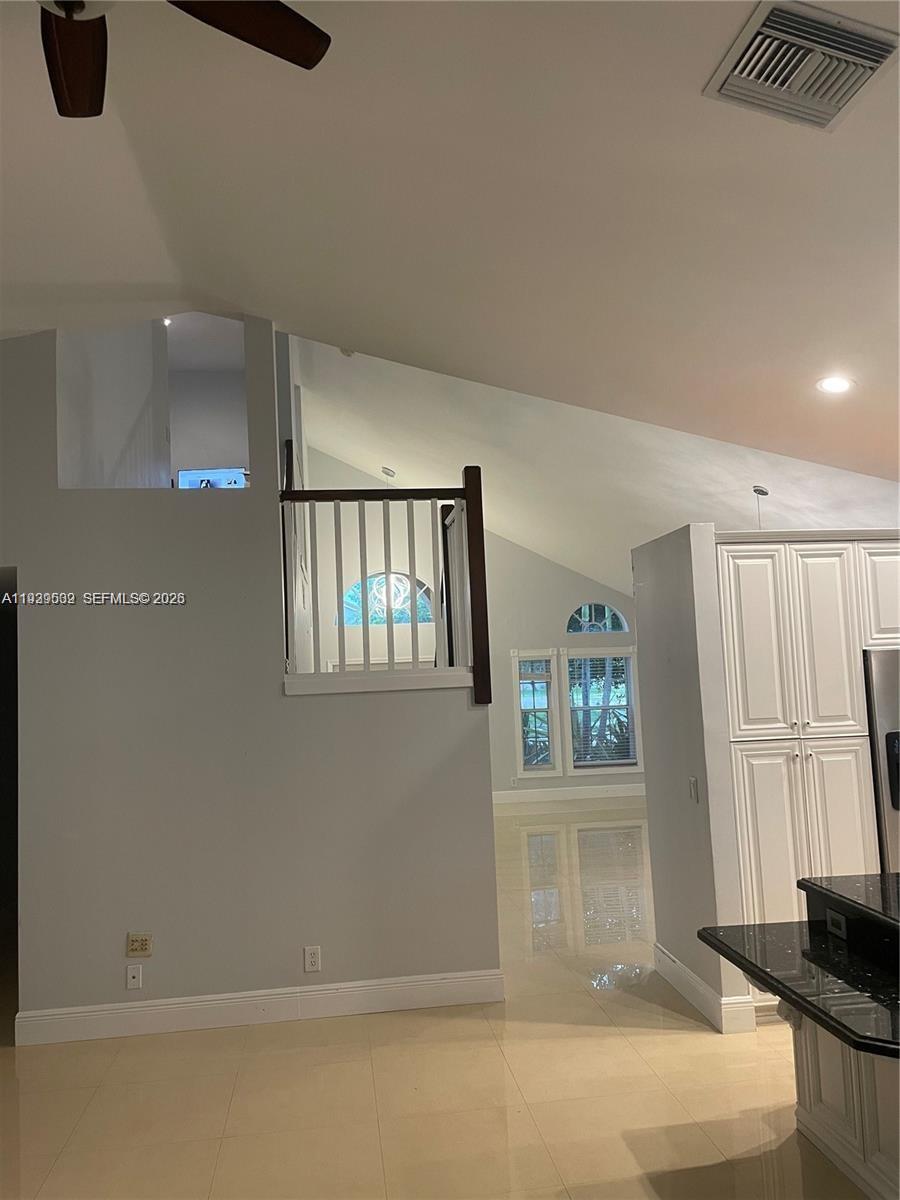1552 NW 135th Ave, Pembroke Pines FL 33028