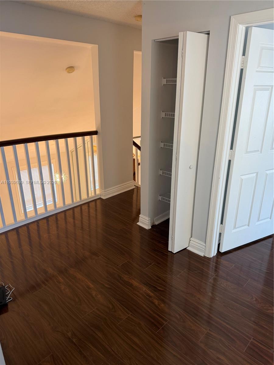 1552 NW 135th Ave, Pembroke Pines FL 33028