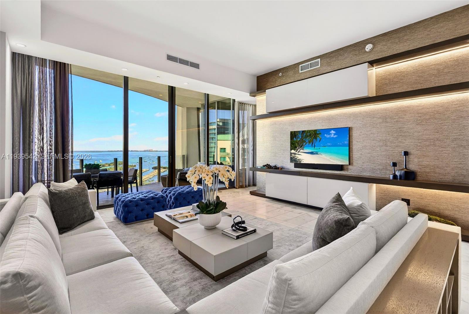 2821 S Bayshore Dr #19B, Miami FL 33133