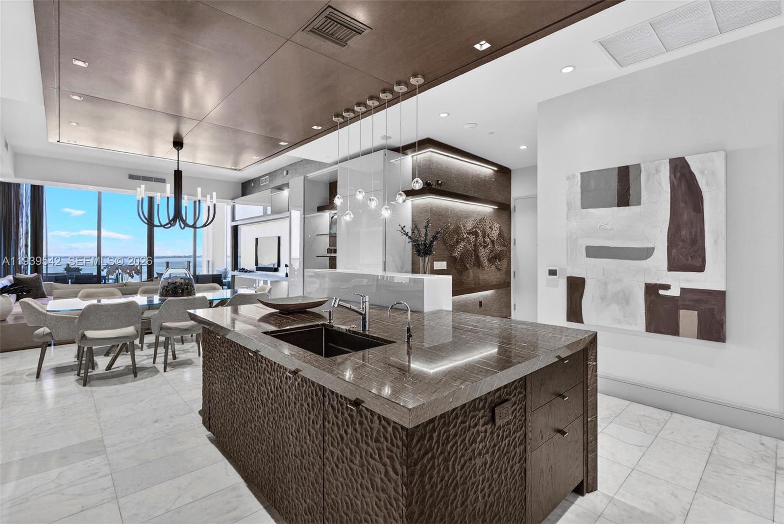 2821 S Bayshore Dr #19B, Miami FL 33133