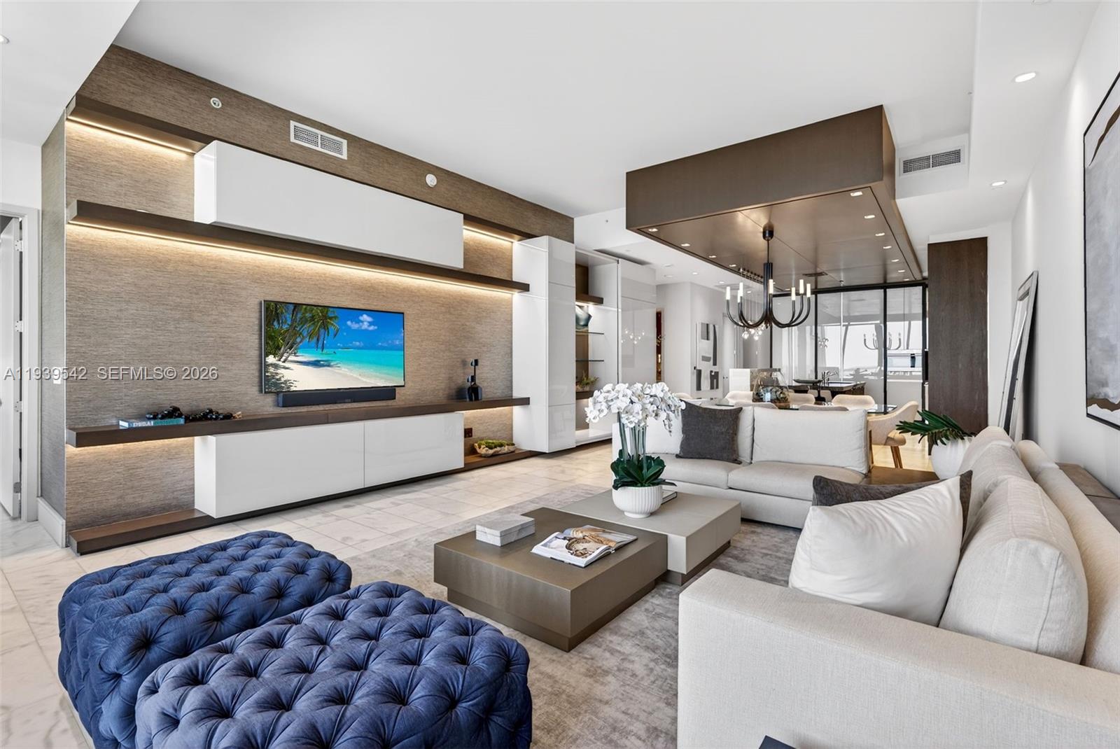 2821 S Bayshore Dr #19B, Miami FL 33133