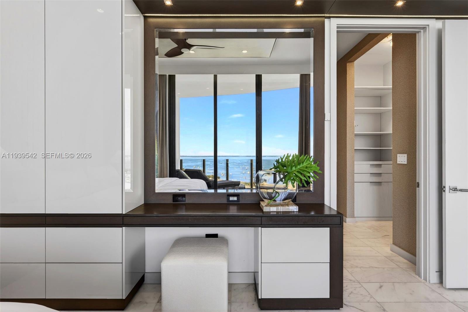 2821 S Bayshore Dr #19B, Miami FL 33133