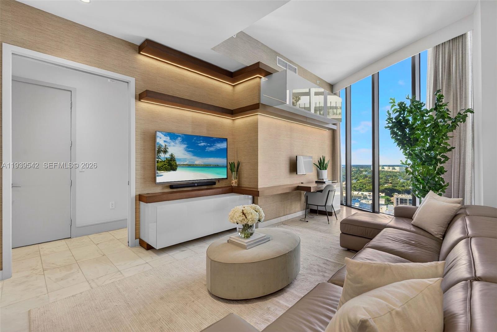 2821 S Bayshore Dr #19B, Miami FL 33133