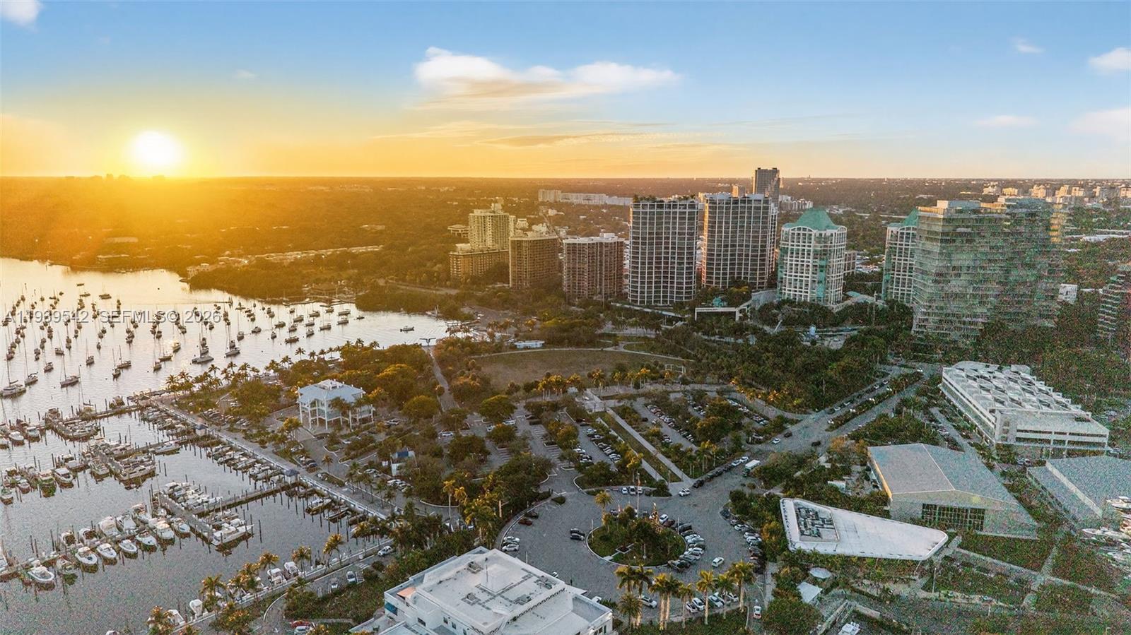 2821 S Bayshore Dr #19B, Miami FL 33133