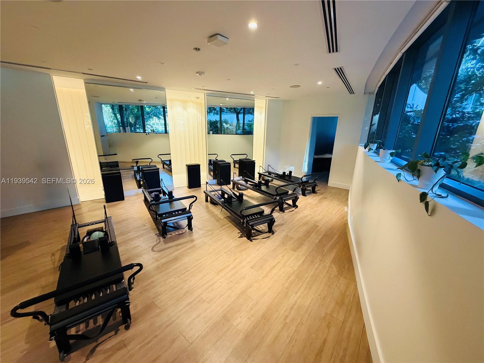 2821 S Bayshore Dr #19B, Miami FL 33133